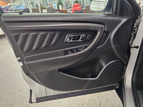 Used 2017 Ford Taurus SHO AWD/4WD image 28