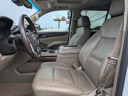 Used 2016 GMC Yukon SLT w/ Open Road Package RWD image 23