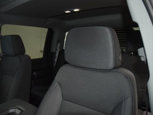 Used 2026 Chevrolet Silverado 3500 W/T w/ WT Convenience Package AWD/4WD image 32