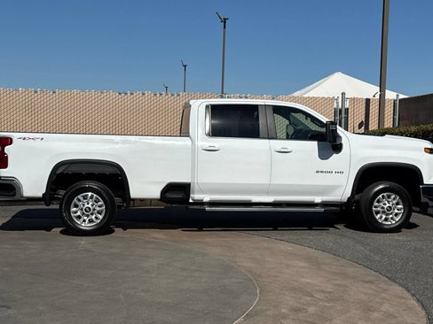 Certified 2025 Chevrolet Silverado 2500 LT w/ Convenience Package AWD/4WD image 3