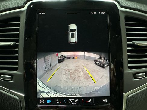 Used 2023 Volvo XC90 B5 Core w/ Protection Package Premier image 22