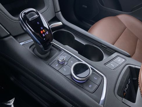 Certified 2023 Cadillac XT5 Premium Luxury w/ Technology Package image 8