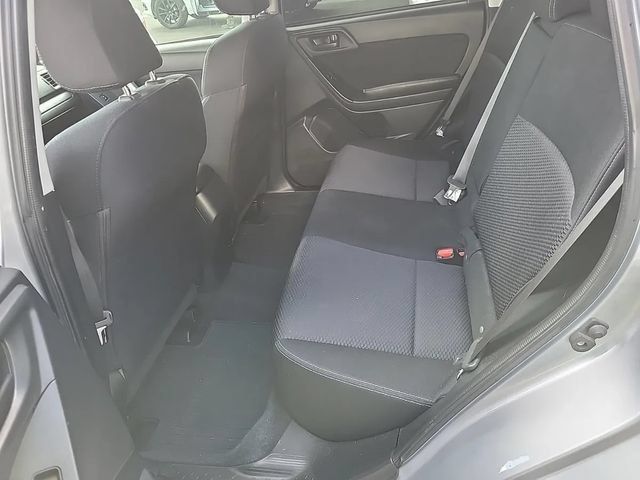 Used 2016 Subaru Forester 2.5i Premium w/ Popular Package #2 AWD/4WD image 11
