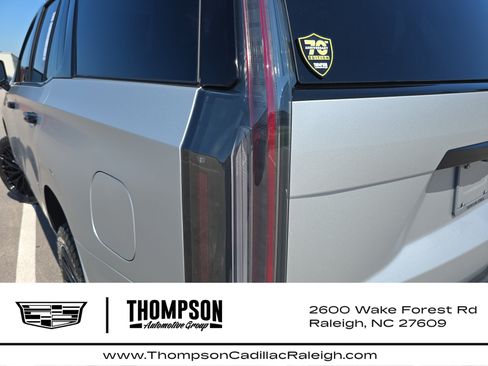 New 2026 Cadillac Escalade Platinum Sport AWD/4WD image 35