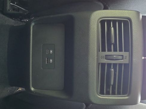 Used 2023 Nissan Rogue SV FWD image 26
