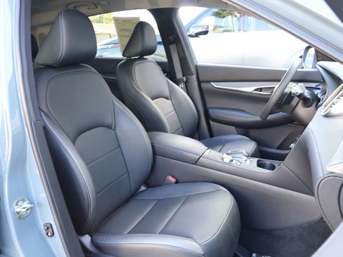 Certified 2023 INFINITI QX50 Luxe image 23