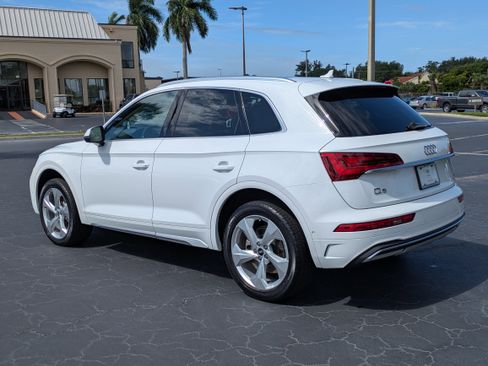 Used 2021 Audi Q5 Prestige AWD/4WD image 4