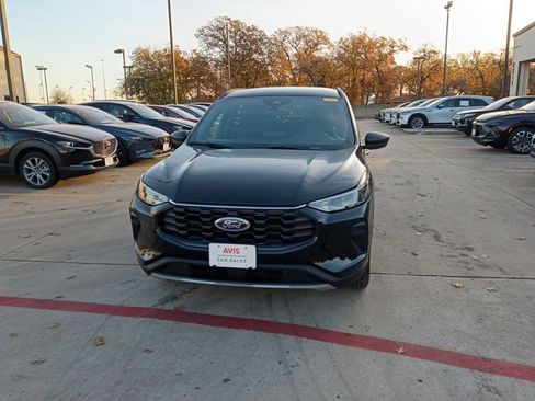 Used 2025 Ford Escape ST-Line image 5