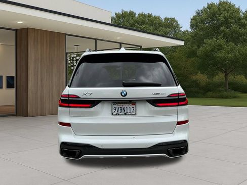 Used 2026 BMW X7 xDrive40i w/ M Sport Package AWD/4WD image 10