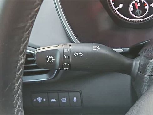 Used 2023 Hyundai Santa Fe SEL w/ Cargo Package image 26