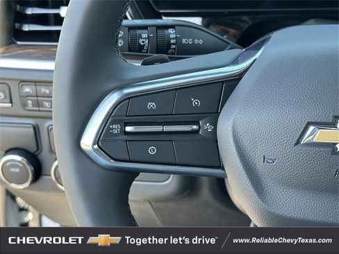 New 2026 Chevrolet Suburban Premier image 14