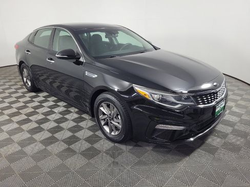 Used 2020 Kia Optima LX FWD image 13
