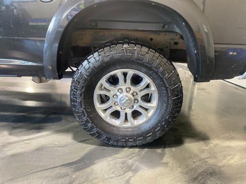 Used 2017 RAM 2500 Laramie AWD/4WD image 7