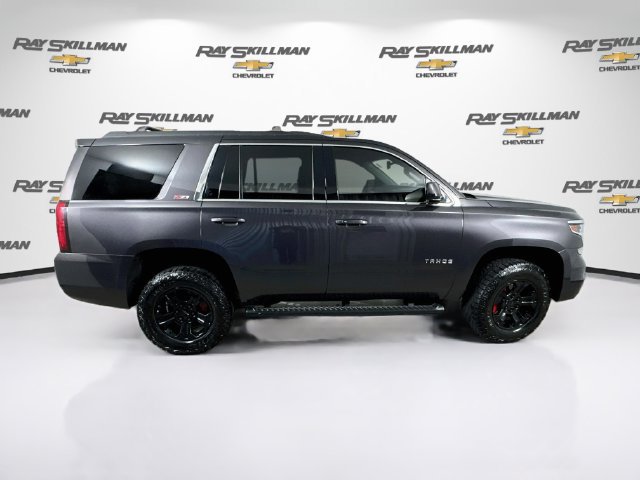 Used 2017 Chevrolet Tahoe LT w/ Luxury Package AWD/4WD image 8