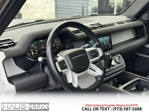 Used 2022 Land Rover Defender 110 X-Dynamic SE image 21
