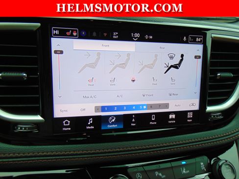 New 2026 Chrysler Pacifica Pinnacle image 29