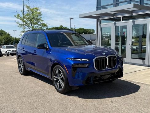 Certified 2026 BMW X7 M60i AWD/4WD image 1