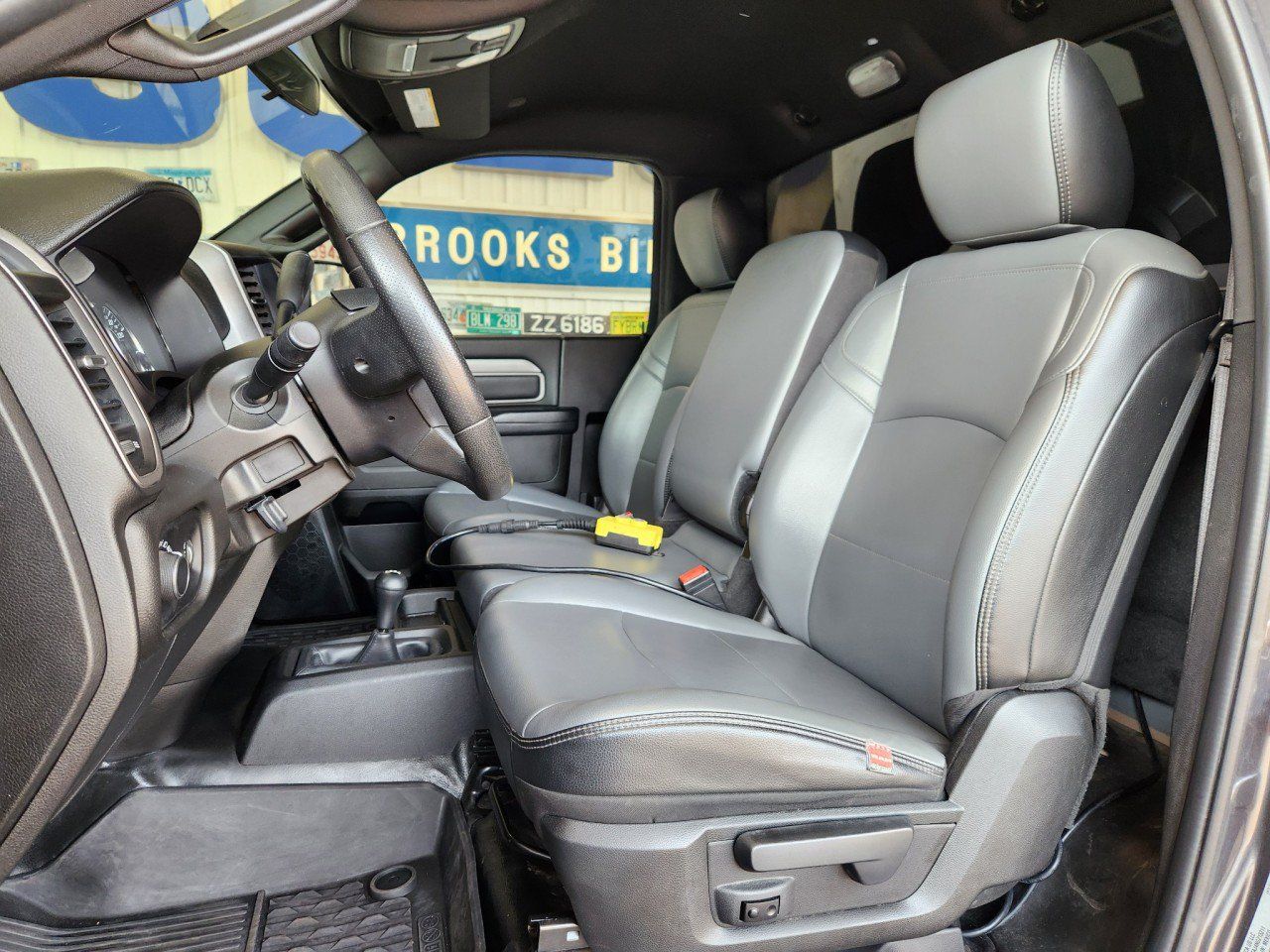 Used 2022 RAM 3500 Tradesman AWD/4WD image 4