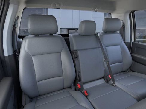 New 2025 Ford F550 image 34