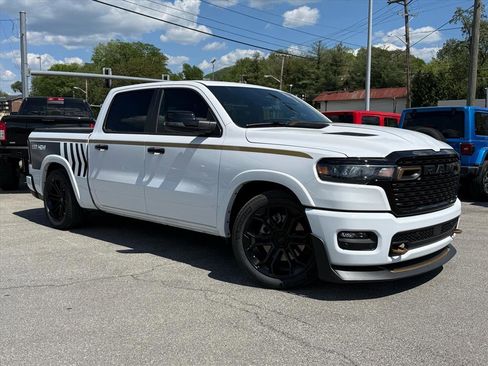 New 2026 RAM 1500 Big Horn AWD/4WD image 1