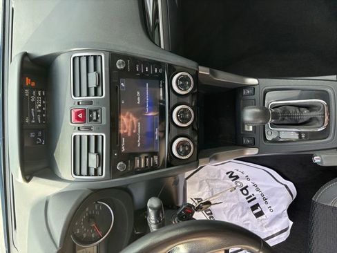 Used 2018 Subaru Forester 2.5i Premium w/ Popular Package #2A image 16