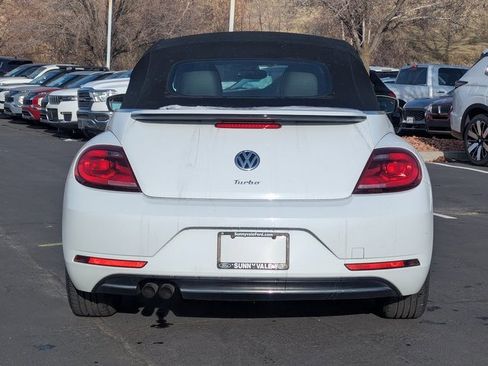 Used 2019 Volkswagen Beetle 2.0T SE image 5