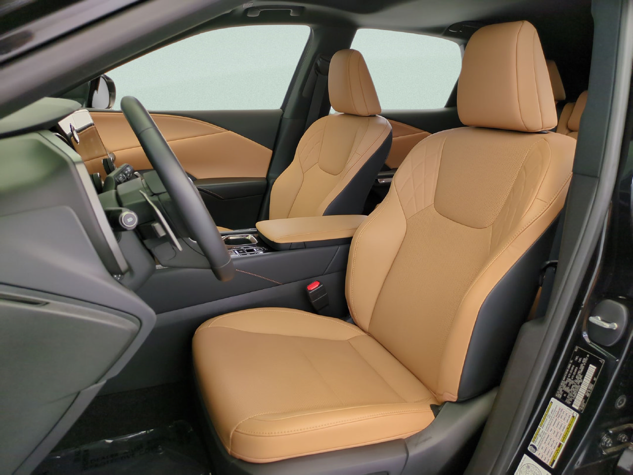 Used 2026 Lexus RX 350 FWD w/ Cold Area Package image 24