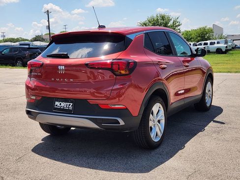 Used 2024 Buick Encore GX Preferred FWD image 4