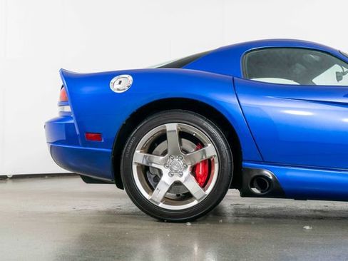 Used 2010 Dodge Viper SRT-10 w/ Protection Group RWD image 10
