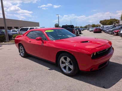 Used 2019 Dodge Challenger SXT