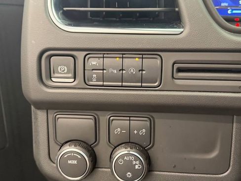 Used 2024 Chevrolet Tahoe LT RWD image 23