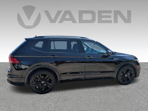 Used 2023 Volkswagen Tiguan SE R-Line FWD image 26
