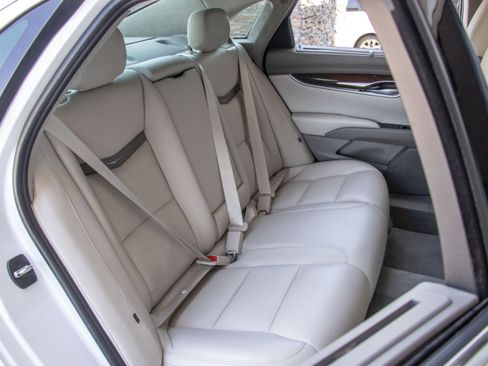 Used 2016 Cadillac XTS Vsport Platinum w/ LPO, Protection Package image 22