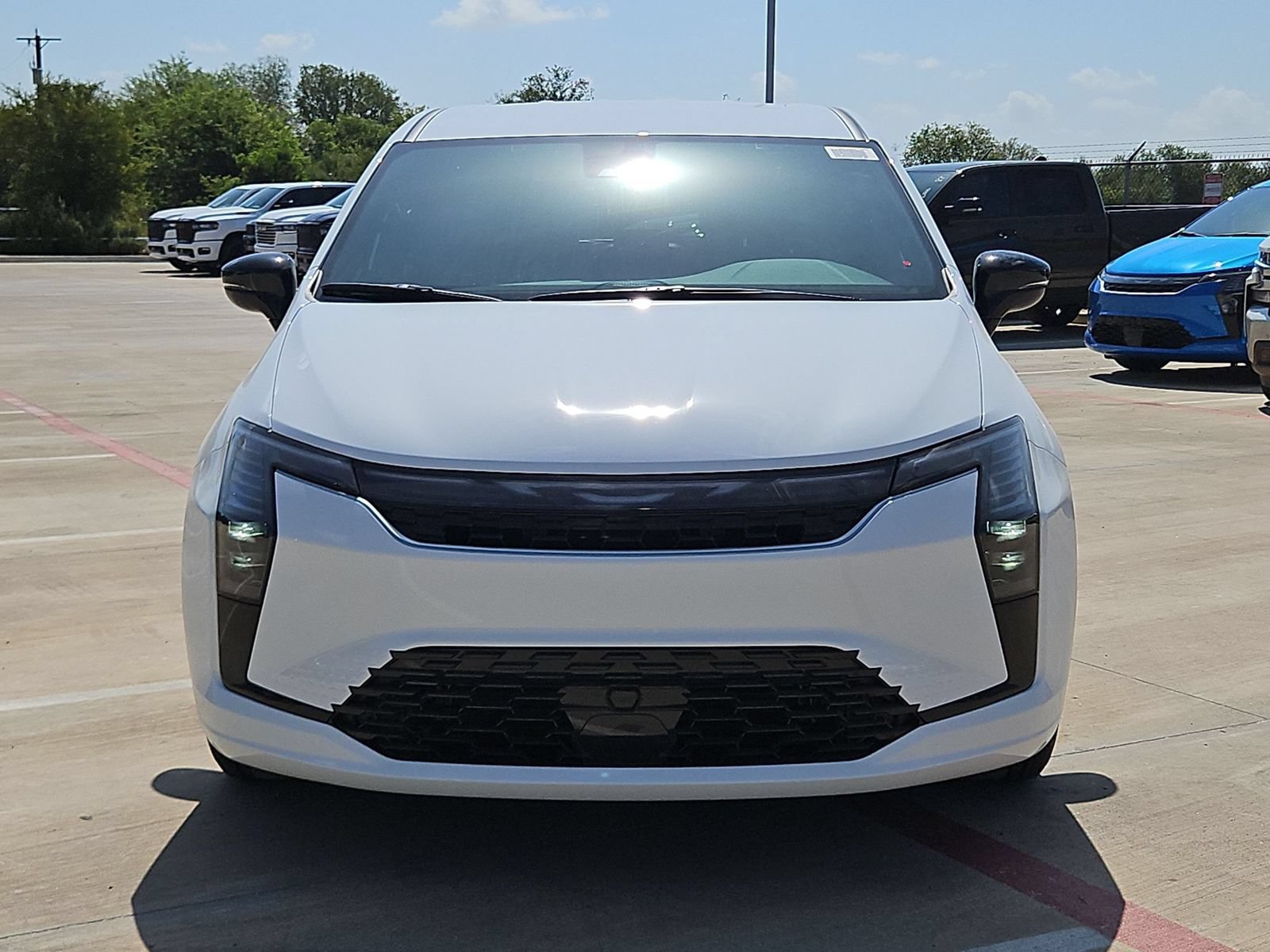 New 2027 Chrysler Pacifica Select FWD image 8