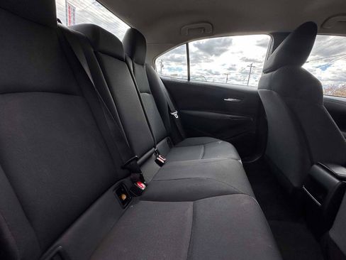 Used 2021 Toyota Corolla LE FWD image 23