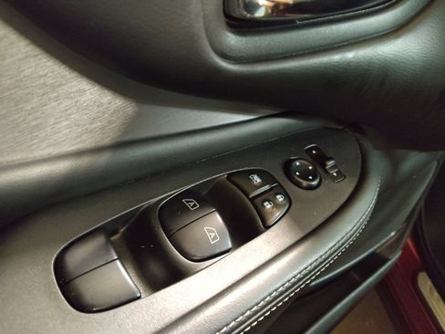 Used 2019 Nissan Murano SV w/ Premium Package AWD/4WD image 27
