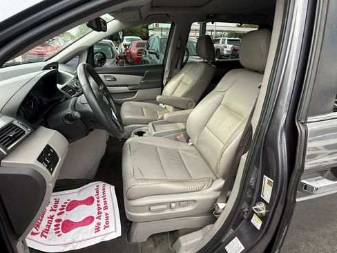 Used 2016 Honda Odyssey EX-L image 10
