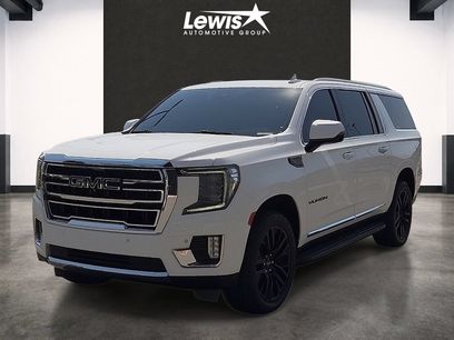 Used 2024 GMC Yukon XL SLT w/ SLT Premium Package