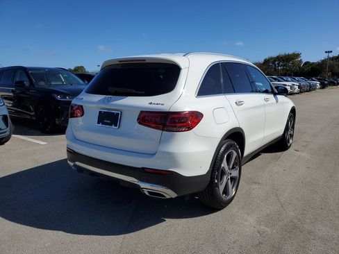Used 2022 Mercedes-Benz GLC 300 4MATIC image 4