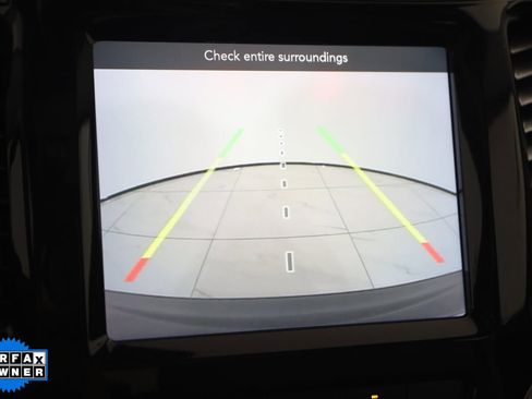 Used 2022 Jeep Cherokee Limited image 9