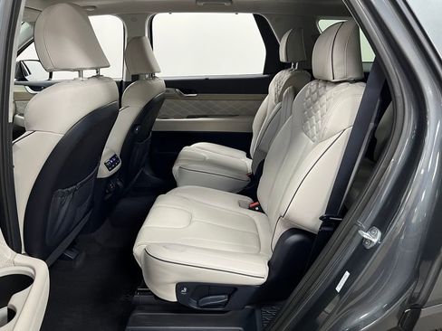 Used 2022 Hyundai Palisade Calligraphy w/ Cargo Package image 12