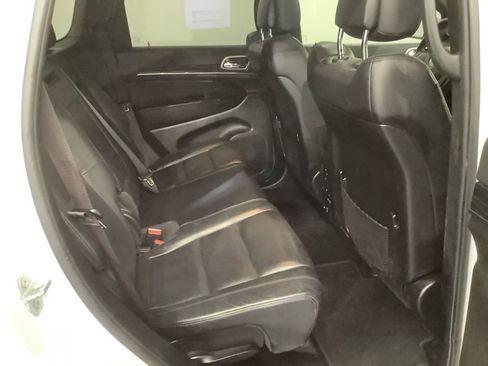 Used 2021 Jeep Grand Cherokee Limited AWD/4WD image 33