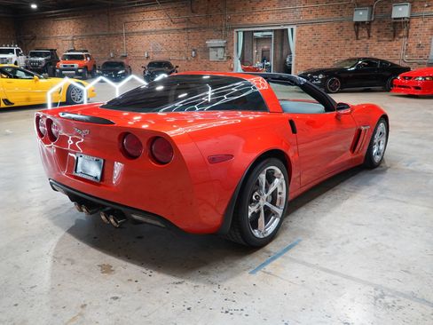 Used 2013 Chevrolet Corvette Grand Sport w/ 2LT Preferred Equipment Group RWD image 40