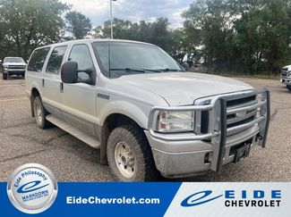 Used 2005 Ford Excursion XLT image 1