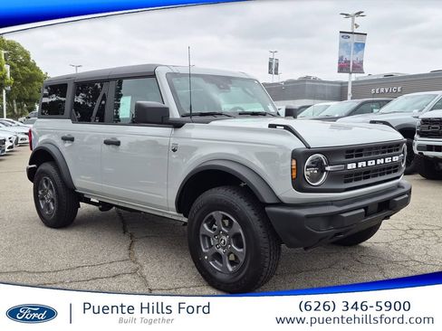 New 2026 Ford Bronco Big Bend AWD/4WD image 1