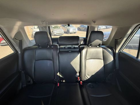 Used 2019 Toyota 4Runner SR5 AWD/4WD image 46