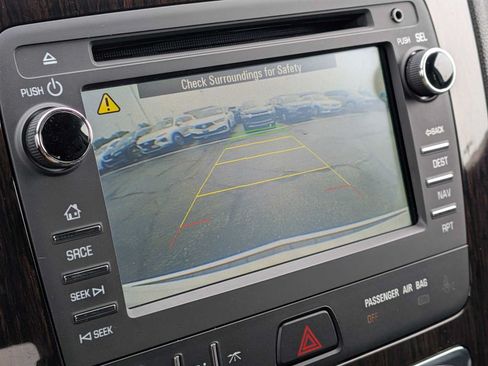 Used 2017 Chevrolet Traverse LT AWD/4WD image 27