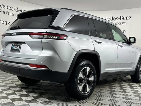 Used 2024 Jeep Grand Cherokee Limited 4xe AWD/4WD image 4