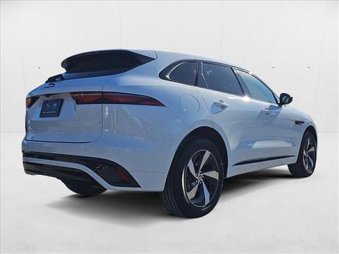 New 2025 Jaguar F-PACE R-Dynamic S image 5