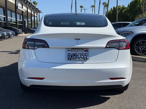 Used 2019 Tesla Model 3 Standard Range Plus RWD image 16